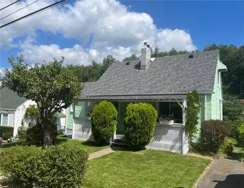 3903 Eliza St, West Mifflin, PA 15122