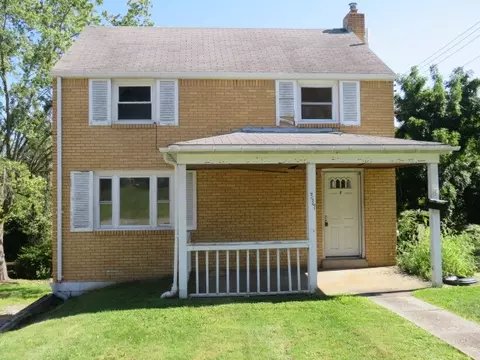 337 Dorothy Dr, Pittsburgh, PA 15235