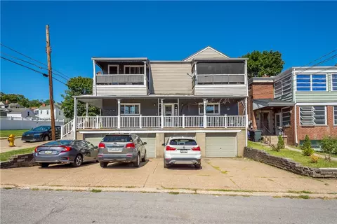 118 5th Ave, Carnegie, PA 15106
