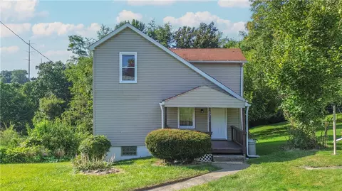 3211 Heights Rd, Aliquippa, PA 15001