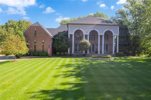 193 Evergreen Trl, Beaver Falls, PA 15010