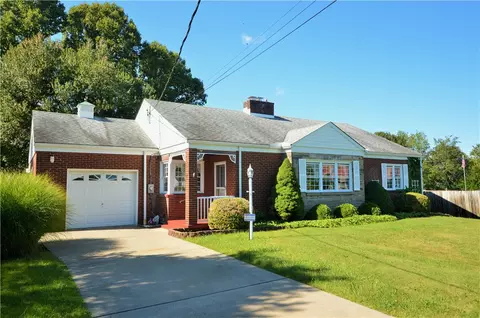 436 Center Grange, Center, PA 15061