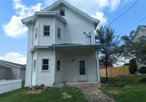 2511 Vancouver St, Grapeville, PA 15634