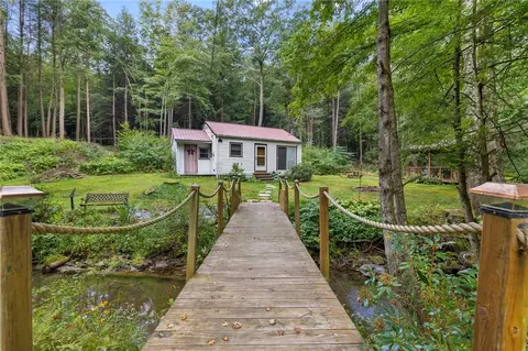 1014 Shaffer Run Rd, Somerset, PA 15501