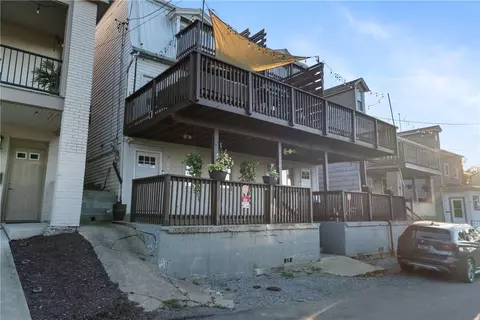 2706 Niles St, Pittsburgh, PA 15203