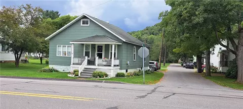 122 W Main St, Big Run, PA 15715