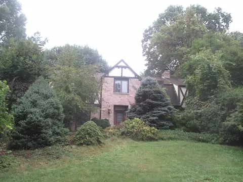 353 Wagon Wheel Trl, Wexford, PA 15090