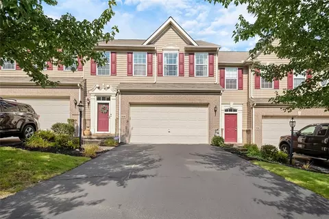 278 Maple Ridge Dr, Canonsburg, PA 15317
