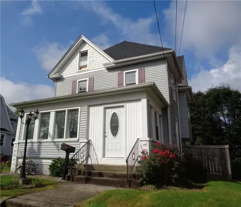 105 Columbia Ave, Greenville, PA 16125
