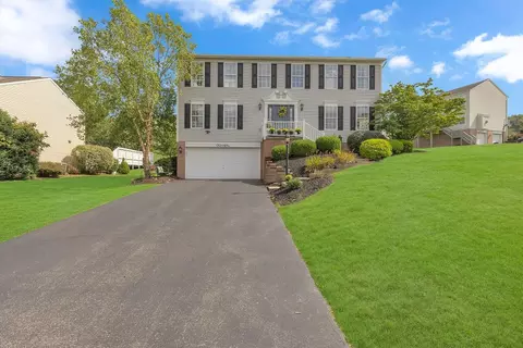 125 Buttonwood Dr, Aliquippa, PA 15001