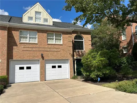 265 Merion Dr, Pittsburgh, PA 15228