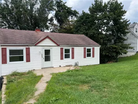 2031 Mckinney Rd, Monroeville, PA 15146