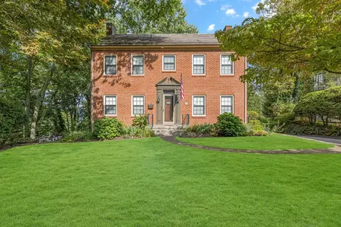406 4th St, Beaver Falls, PA 15010