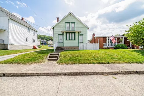 219 S 8th St, West Newton, PA 15089