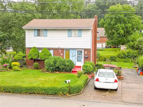365 Crescent Garden Dr, Pittsburgh, PA 15235