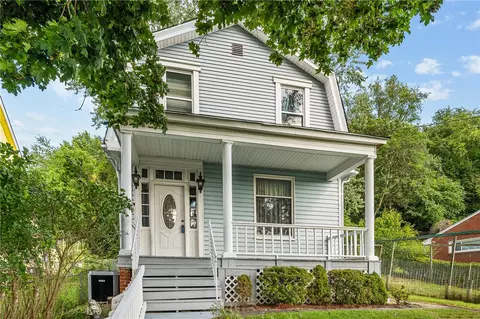645 5th St, Verona, PA 15147