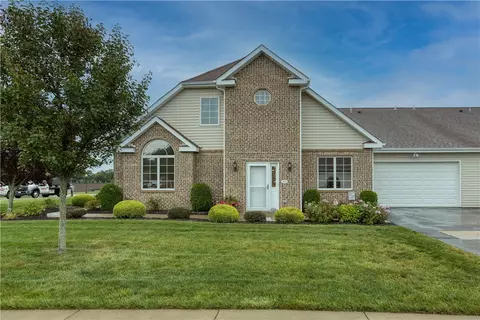 63 Brianna Dr, Beaver, PA 15009