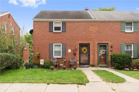322 Avenue L, Pittsburgh, PA 15221
