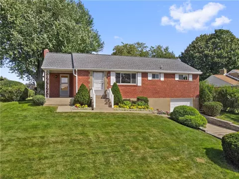 172 Elmwood Dr, Glenshaw, PA 15116