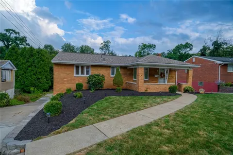 3609 Valewood Dr, Homestead, PA 15120