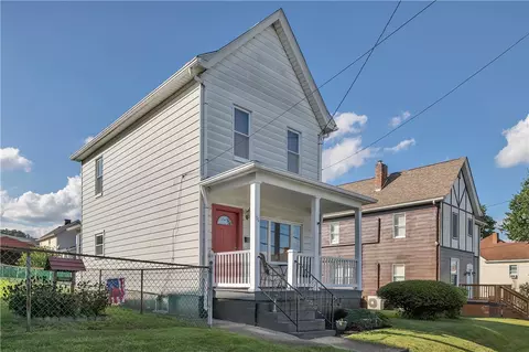 111 S 5th St, Youngwood, PA 15697