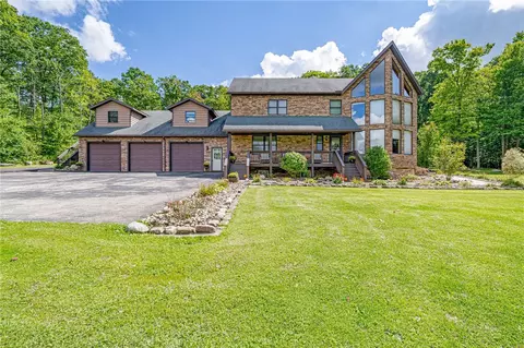 390 Reese St, Rockwood, PA 15557