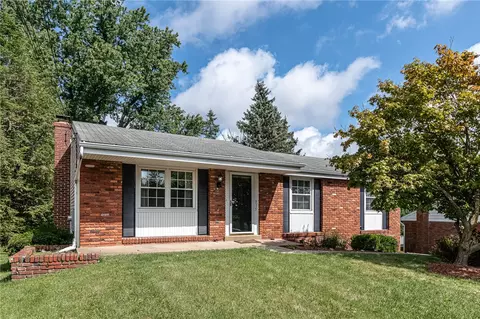 915 Limestone Dr, Allison Park, PA 15101