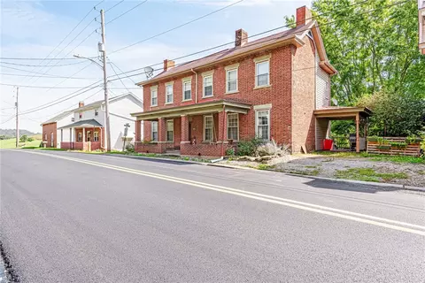 993 Maiden St, Beallsville, PA 15313