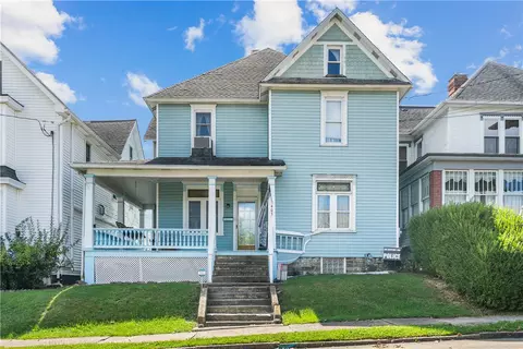403 Walnut Ave, Scottdale, PA 15683