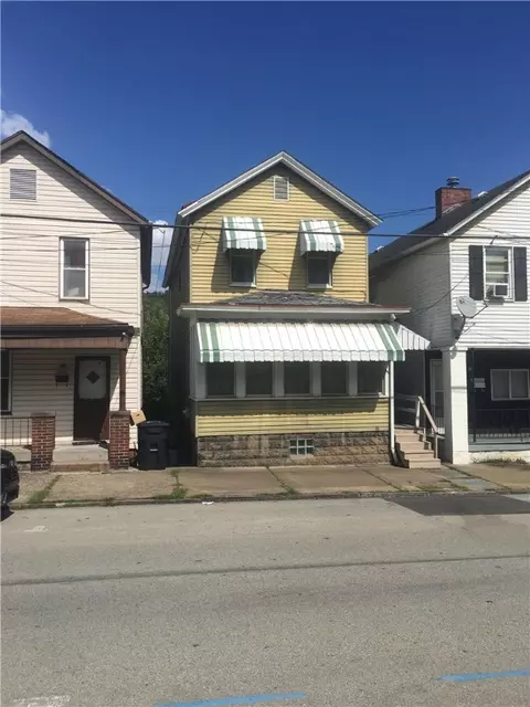928 Fallowfield Ave, Charleroi, PA 15022