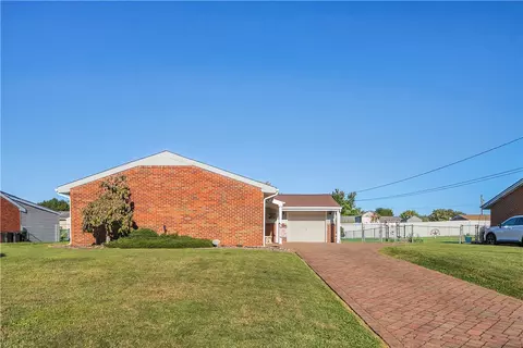 113 Longview Dr, Irwin, PA 15642 photo 27