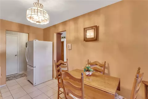 113 Longview Dr, Irwin, PA 15642 photo 11