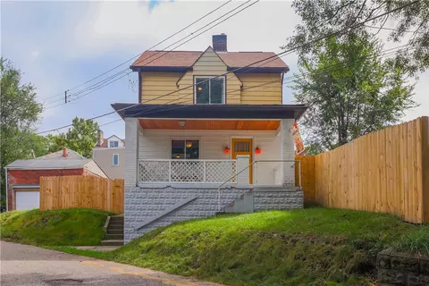 3420 Reuben St, Pittsburgh, PA 15212