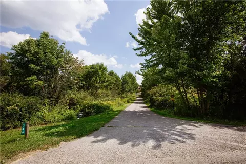 349 Butler Rd, Saxonburg, PA 16056