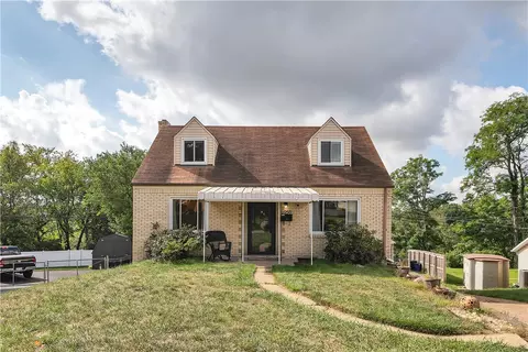 1050 Kirsopp Ave, Pittsburgh, PA 15220