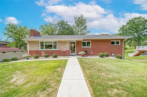 5203 Lew St, Finleyville, PA 15332