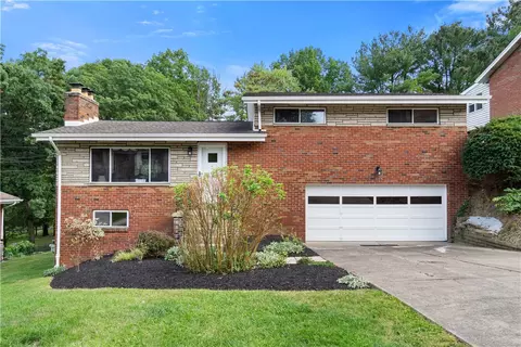 327 Maize Dr, Pittsburgh, PA 15236