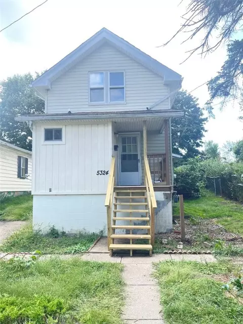 5324 Chestnut St, Bethel Park, PA 15102