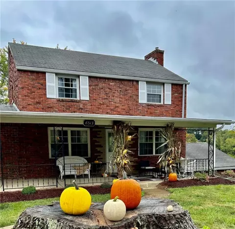 6513 Ventura Dr, Pittsburgh, PA 15236