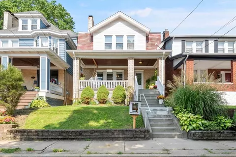 3238 Pinehurst Ave, Pittsburgh, PA 15216