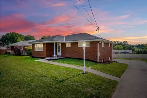 9268 Barnes Lake Rd, Irwin, PA 15642