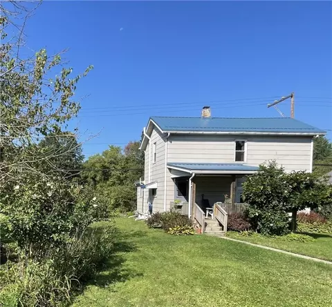 1363 Wayne Ave, Indiana, PA 15701