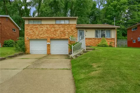 114 Yosemite Dr, Pittsburgh, PA 15235