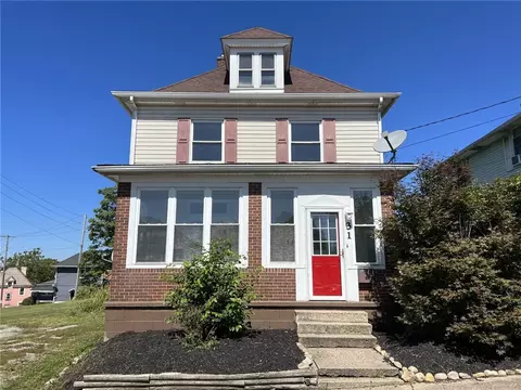 31 Prospect St, Uniontown, PA 15401