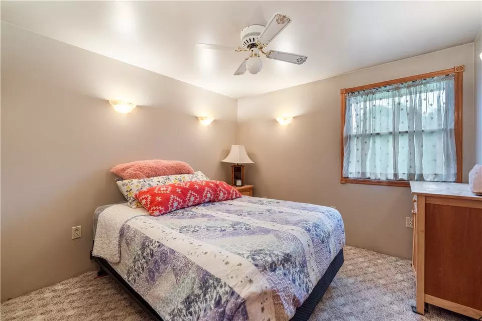  120 Edgewood Cir, Industry, PA 15052 photo 23