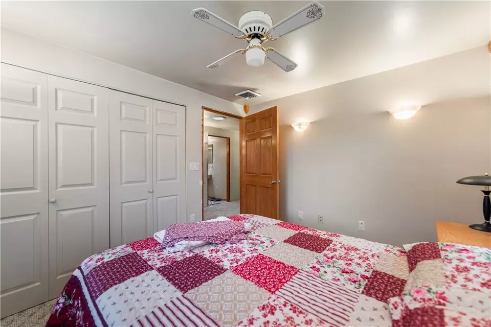  120 Edgewood Cir, Industry, PA 15052 photo 26