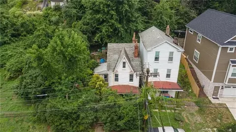 458 Wyola St, Pittsburgh, PA 15211