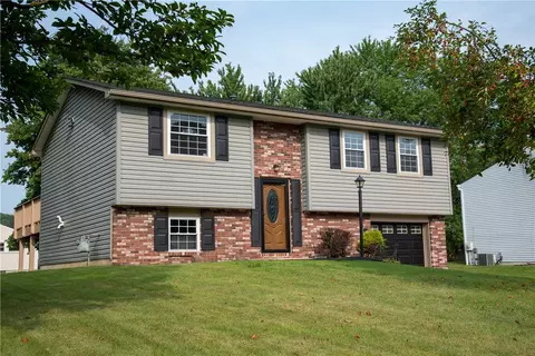 101 Heston Dr, Cranberry Township, PA 16066
