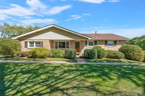 426 Paris Colliers Rd, Burgettstown, PA 15021