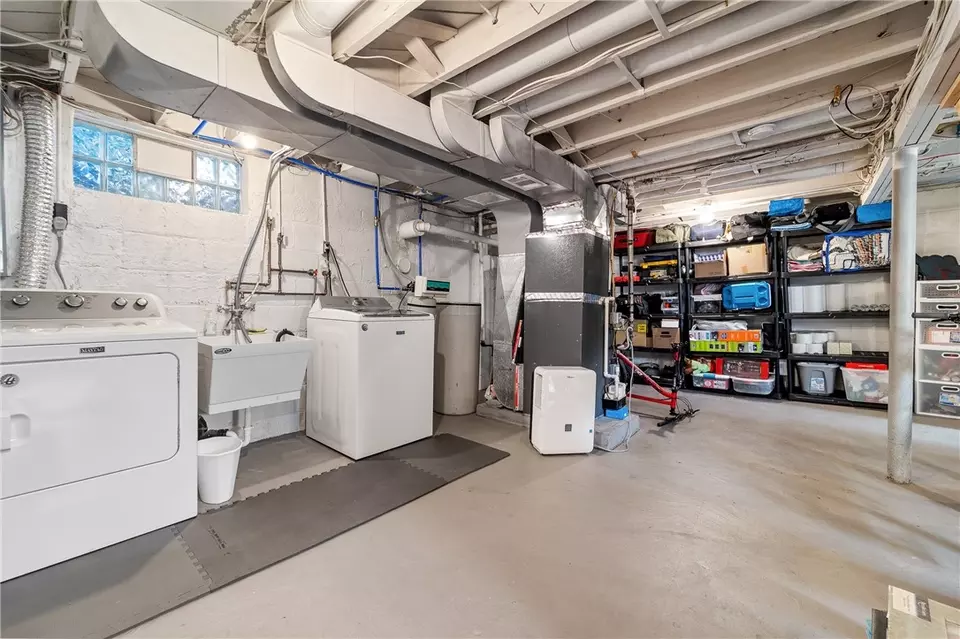  824 Pioneer Dr, Ambridge, PA 15003 photo 22